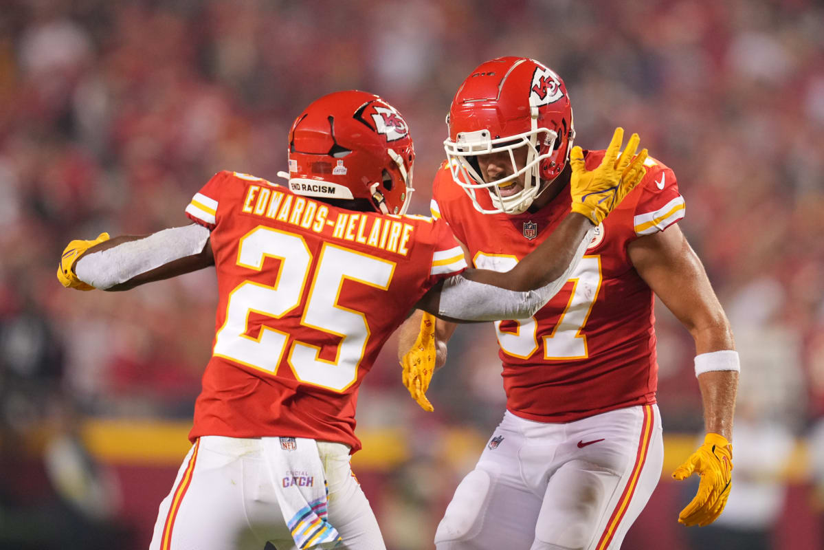 Chiefs RB Clyde Edwards-Helaire Returns To Practice