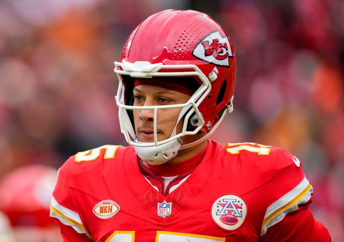 Patrick Mahomes Looking to Join Steelers Legend