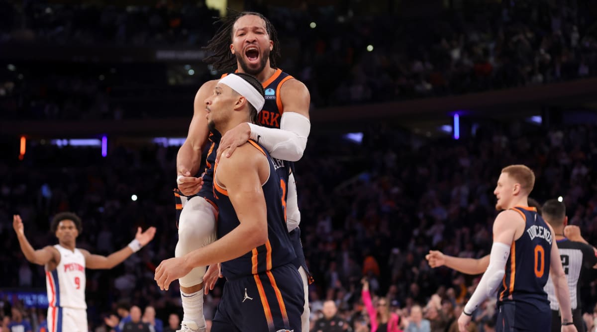 Refs admit they missed foul on what Pistons coach Monty Williams says was  'worst call of the season' – KXAN Austin