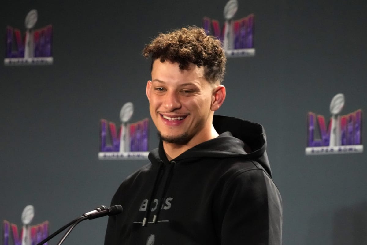 NFL Trolled Patrick Mahomes Using Xavier Worthy’s Record 40-Yard Dash Video