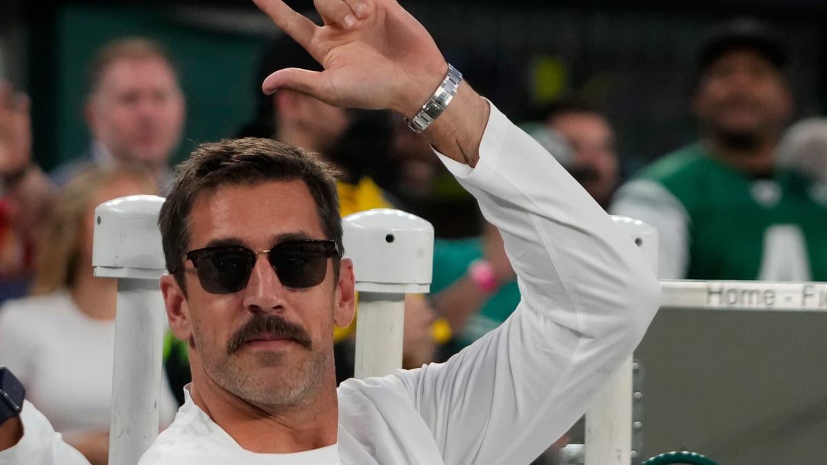 A Truly Impressive Prediction Highlights Aaron Rodgers-As-Vice President Coverage