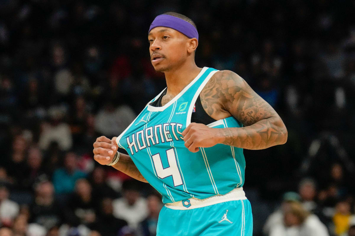 Isaiah Thomas Returns to Phoenix Suns Scoring and Leadership Boost