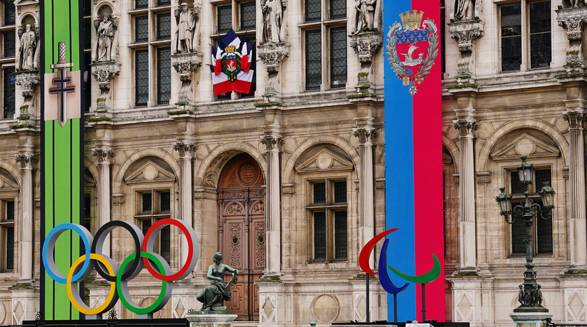 Paris Olympics Lifts ‘Intimacy Ban,’ Seeks Massive Supply of Condoms