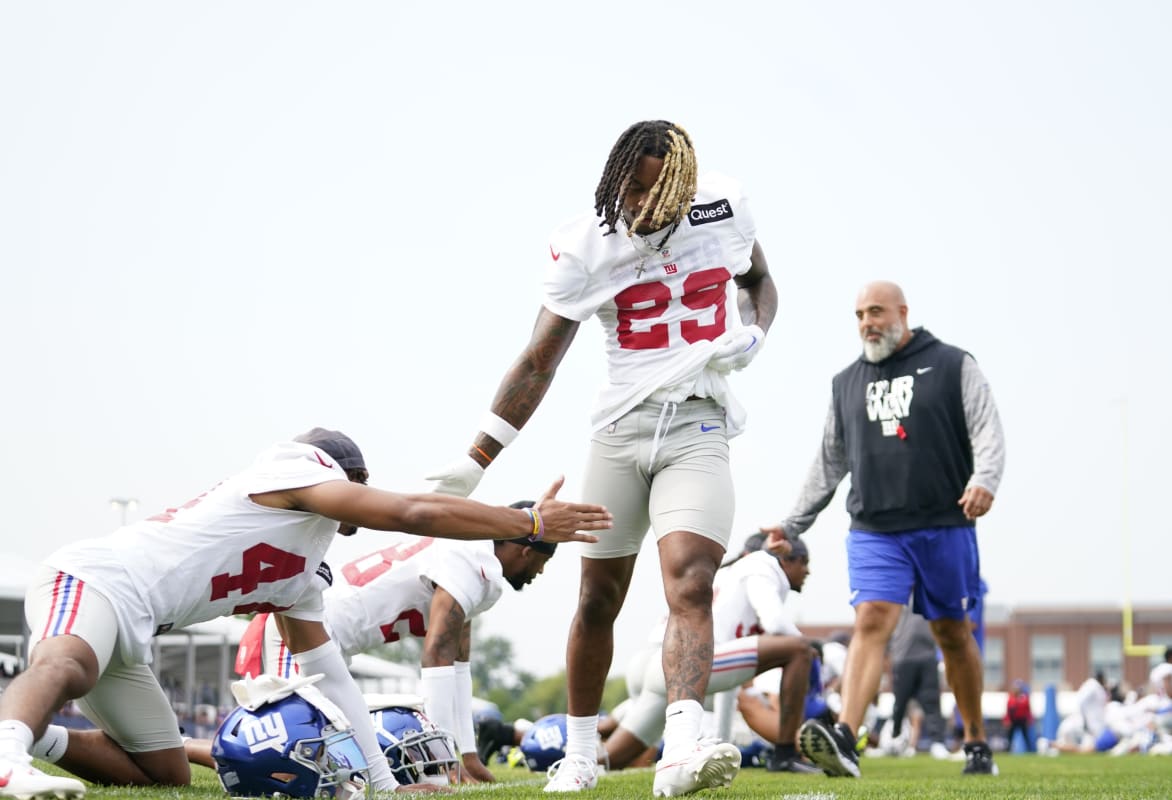 New York Giants Take 6-0 Lead Over Buffalo at Half - Sports Illustrated New  York Giants News, Analysis and More