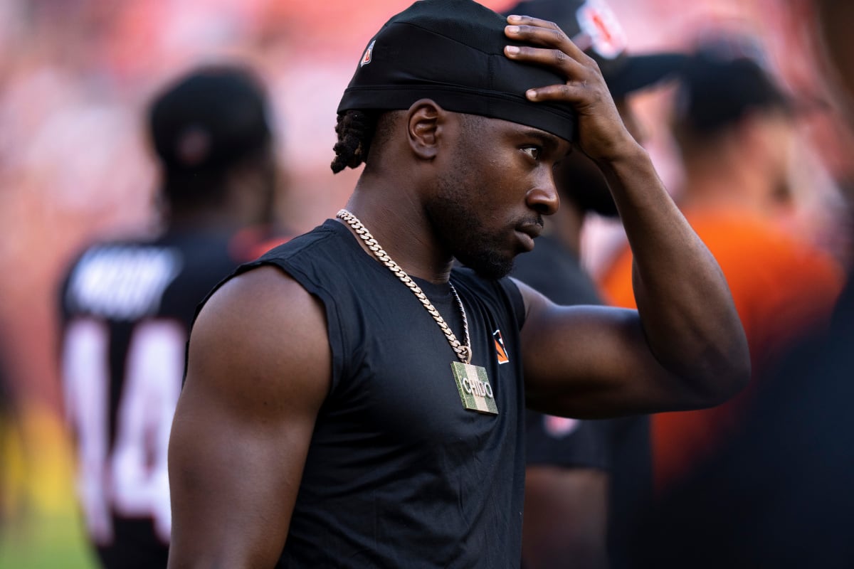 Chidobe Awuzie of the Cincinnati Bengals walks off of the field News  Photo - Getty Images