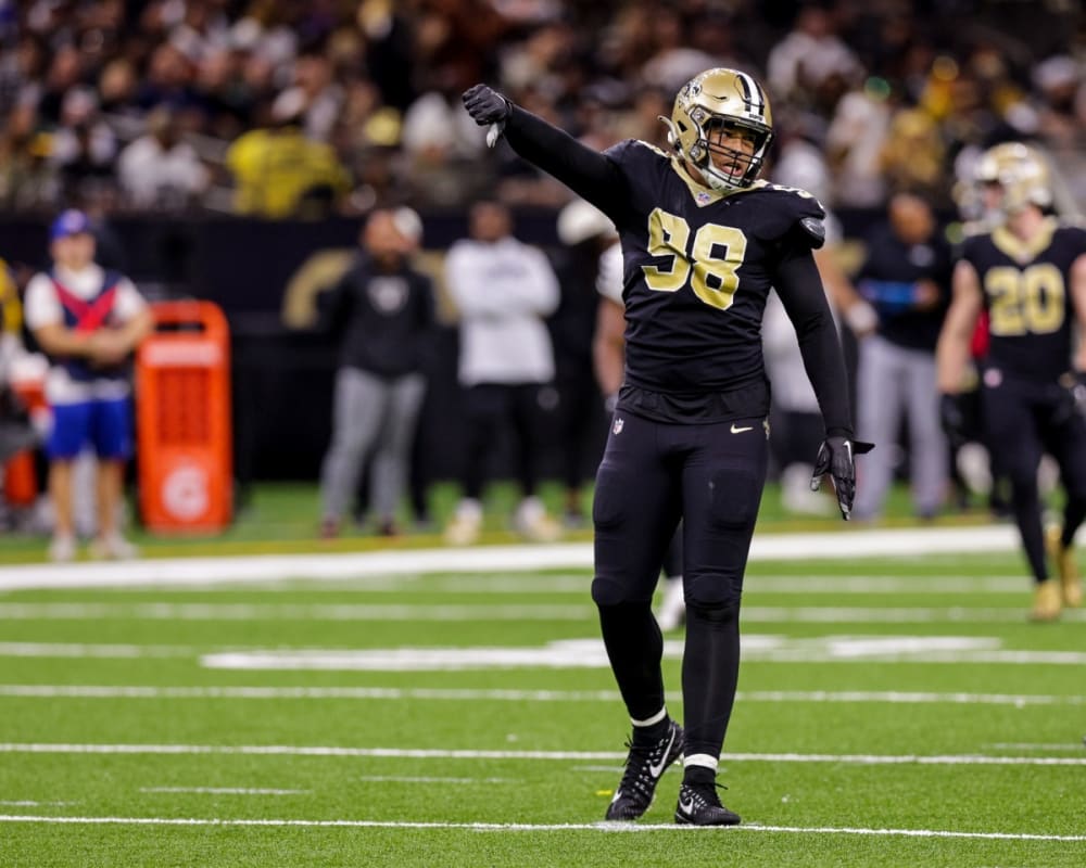 Report: Saints' DE Payton Turner Suffers Toe Injury in Win Over Titans