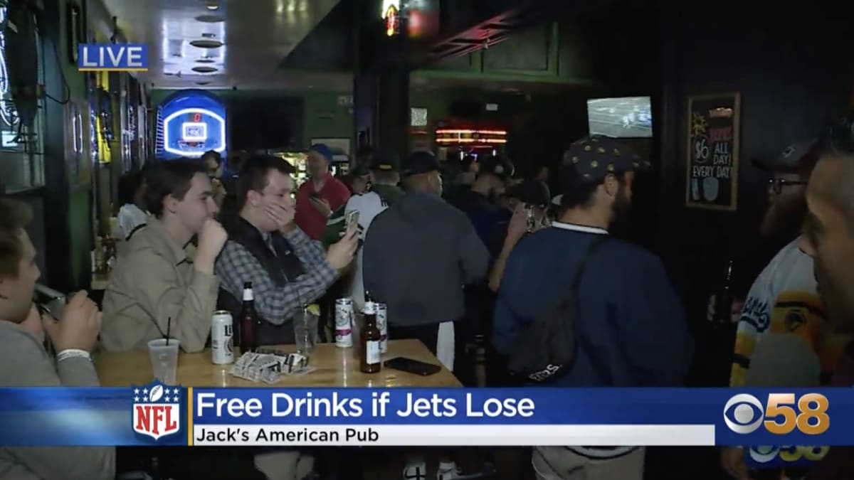 Chicago bar will cover patrons' tabs if Bears lose this weekend