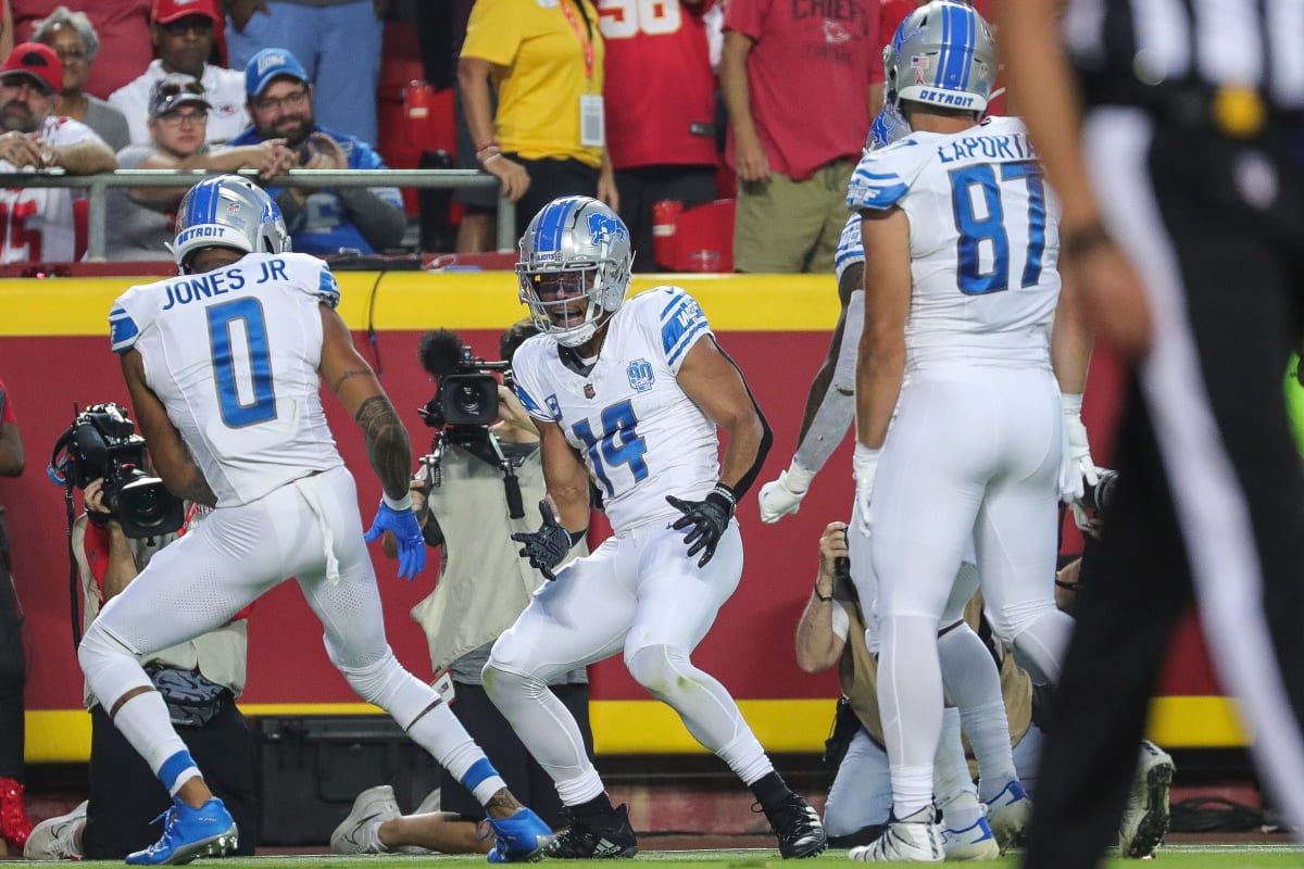 Amon-Ra St. Brown breaks Detroit Lions franchise record - Detroit Sports  Nation