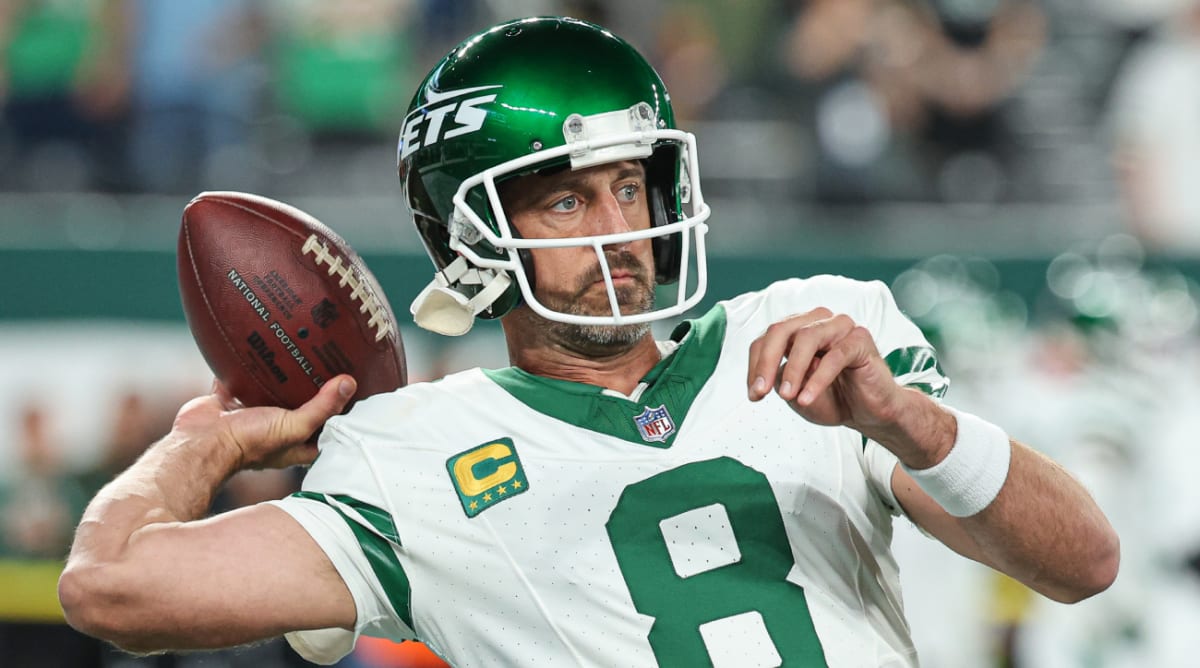 Jets' Aaron Rodgers on 'road to recovery' after surgery