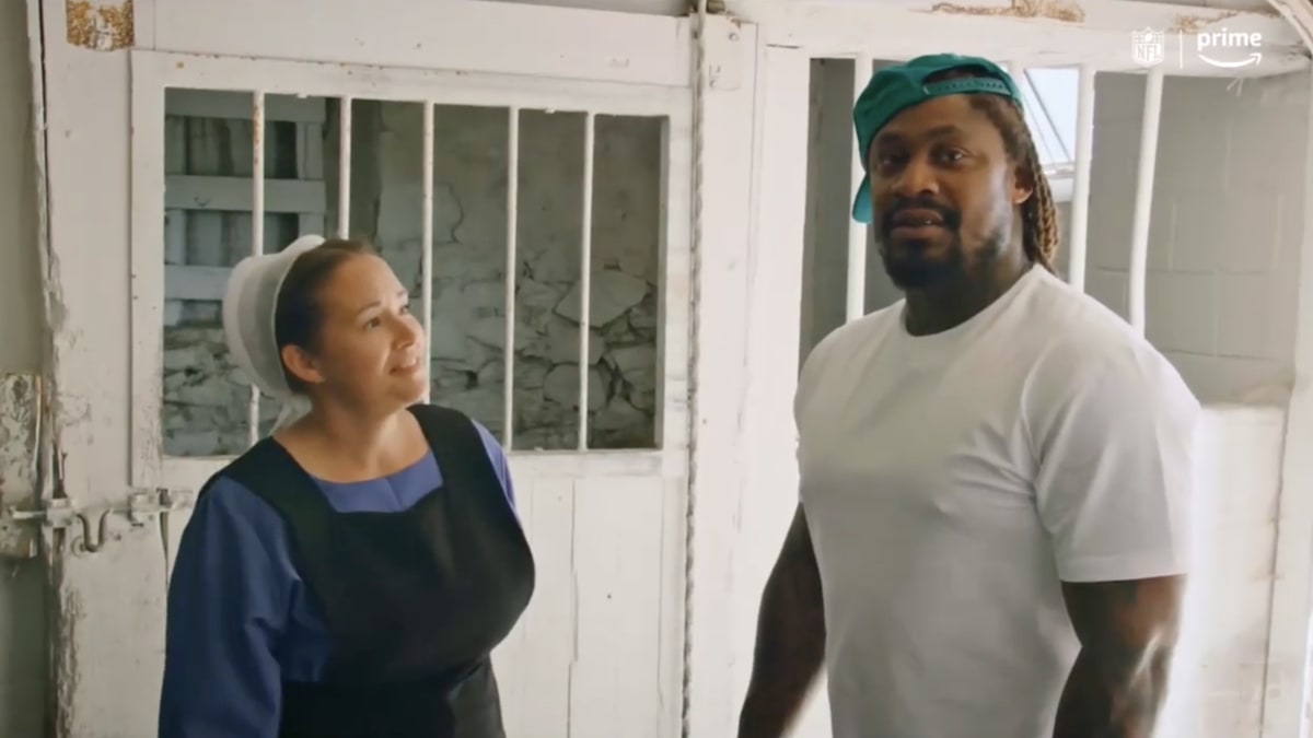 WATCH: Marshawn Lynch Stars In Two Commercials - CBS Sacramento