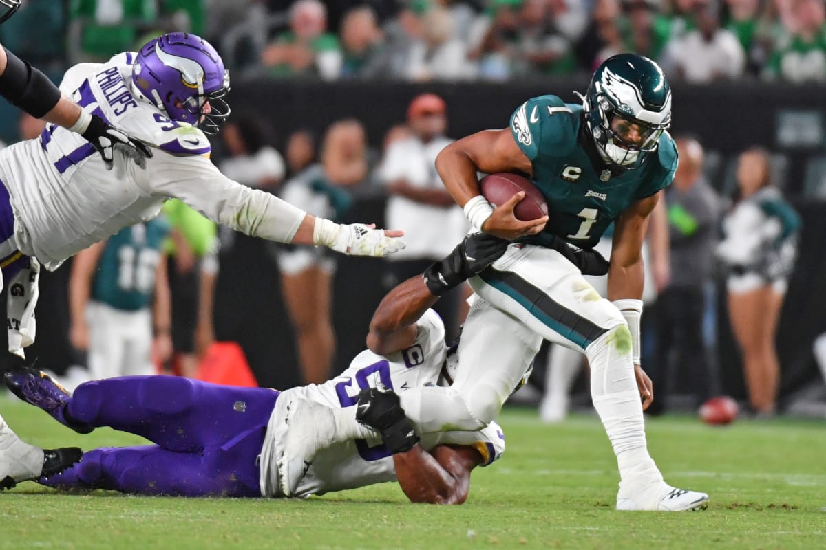 Eagles improve to 2-0 with win over Vikings, behind NFL's best offensive  line