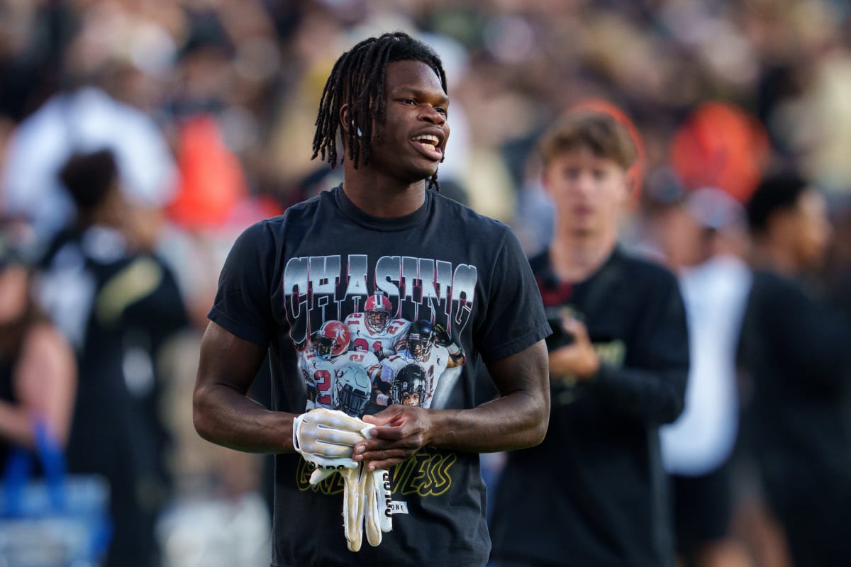 Travis Hunter Ruled Out of Colorado State-Colorado Game, Taken to Hospital for Evaluation