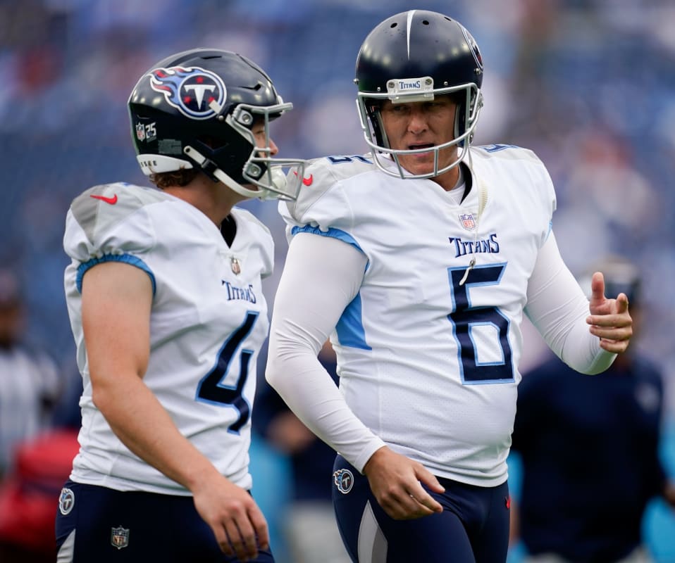 Tennessee Titans Kicker Nick Folk: To Re-Sign or Not for 2024 Season ...