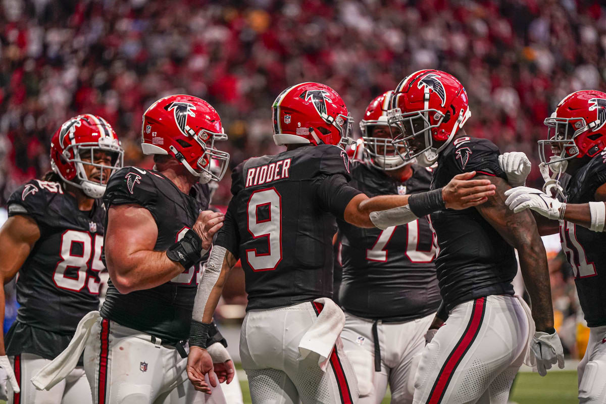 WATCH: Falcons QB Desmond Ridder connects with TE Kyle Pitts