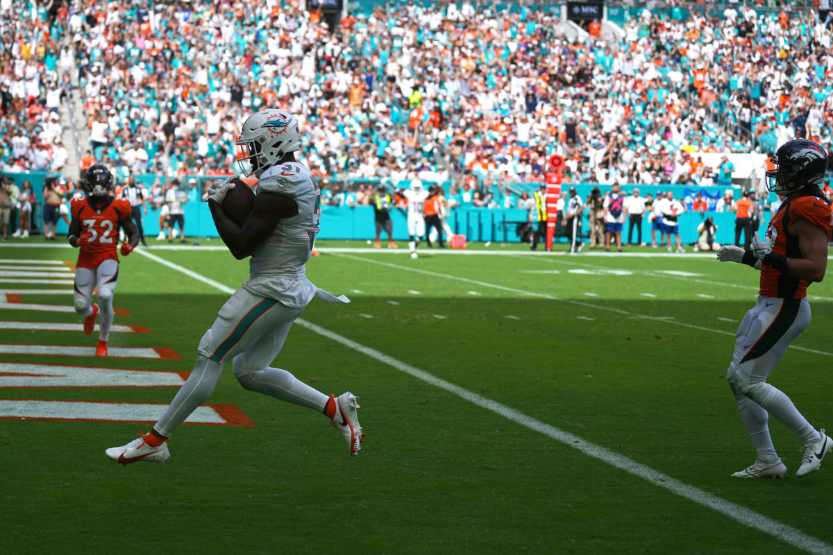 Miami Dolphins Crush Denver Broncos 70-20, Stay Undefeated at 3-0 - BVM  Sports