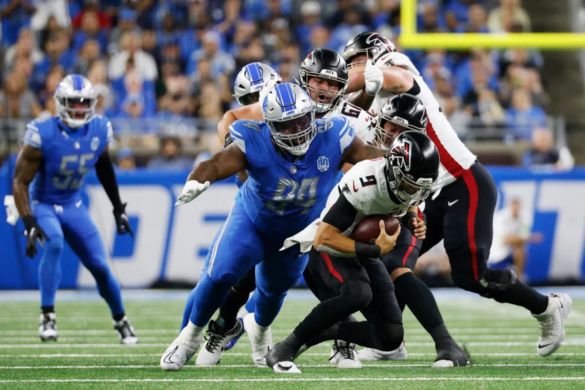 Falcons Suffer First Loss vs. Lions as Desmond Ridder, Offense