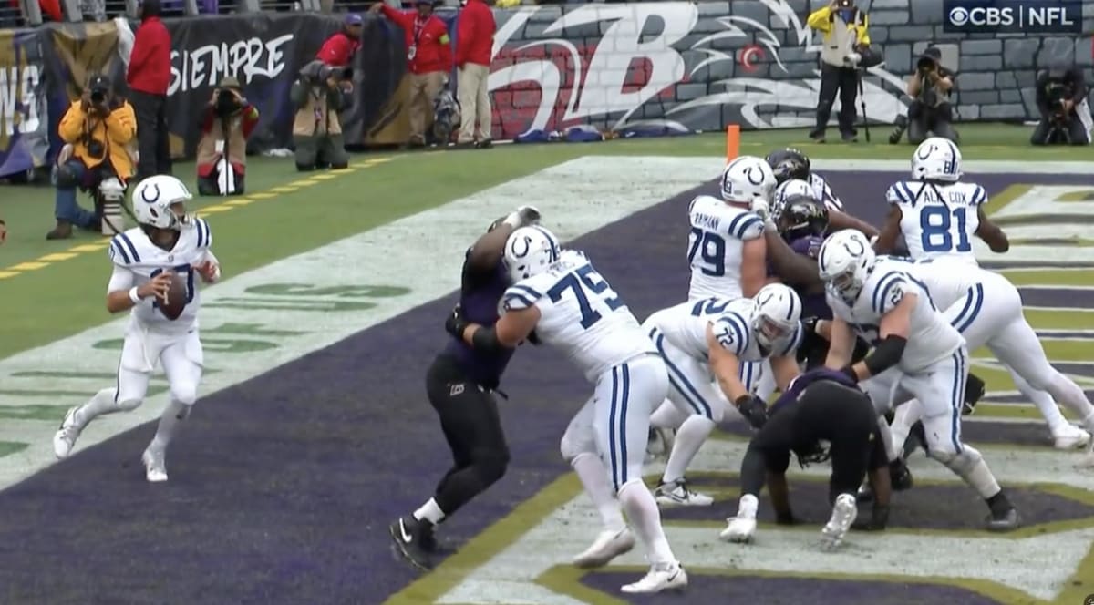 Colts' Gardner Minshew pulls a Dan Orlovsky safety vs. Ravens