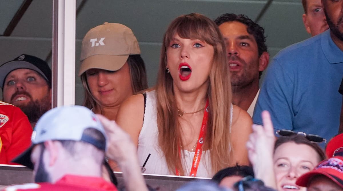 Taylor Swift to attend Chiefs-Jets Sunday Night Football game