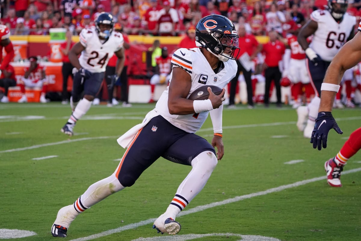 Dolphins edge Bears as QB duel between Tua Tagovailoa & Justin Fields