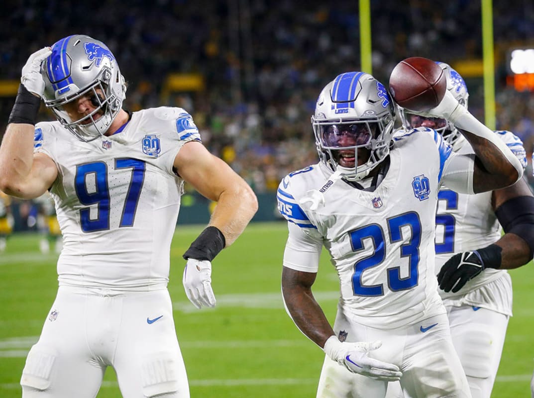 Detroit Lions dominate Green Bay Packers Thursday Night Football