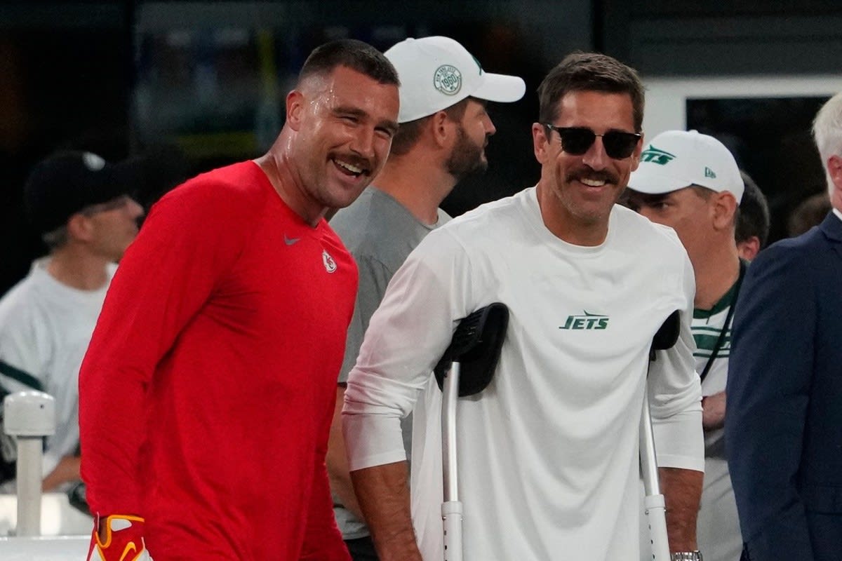 Aaron Rodgers ranks second in player merch sales ahead of Jets