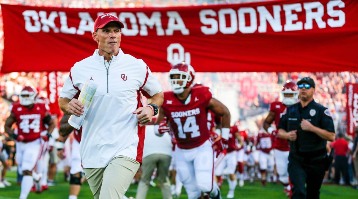 WATCH: Oklahoma-Kansas Highlights - Sports Illustrated Oklahoma Sooners  News, Analysis and More