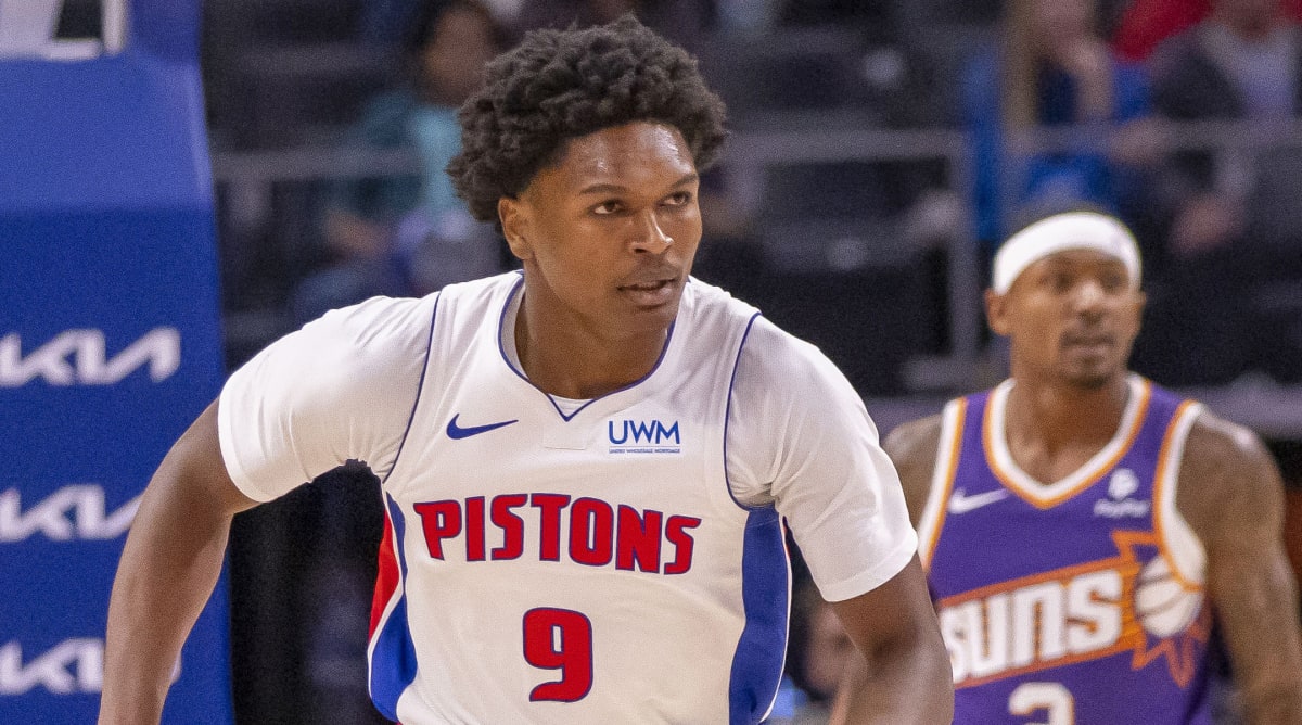 Pistons Rookie Ausar Thompson Is Undeniable in Preseason Debut