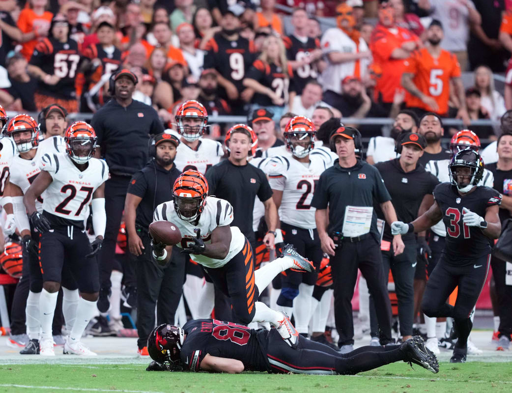 Watch Joe Burrow find Tee Higgins on a 59-yard touchdown vs. the Dolphins 