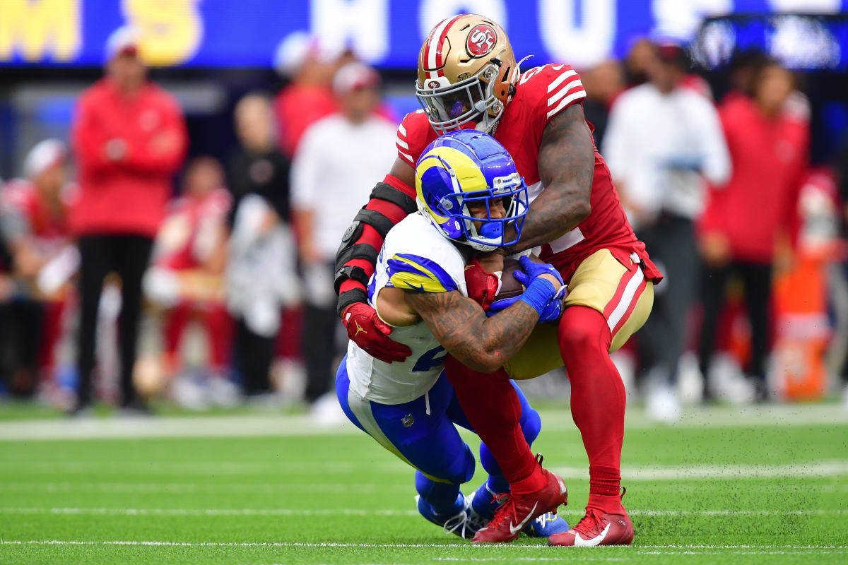 Linebacker (57) Dre Greenlaw of the San Francisco 49ers against the Los  Angeles Rams in an