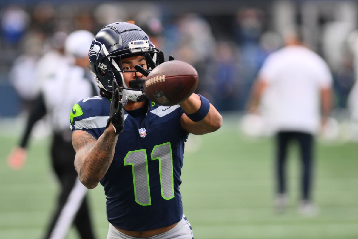 Devon Witherspoon leads sack-happy Seahawks past offensively inept