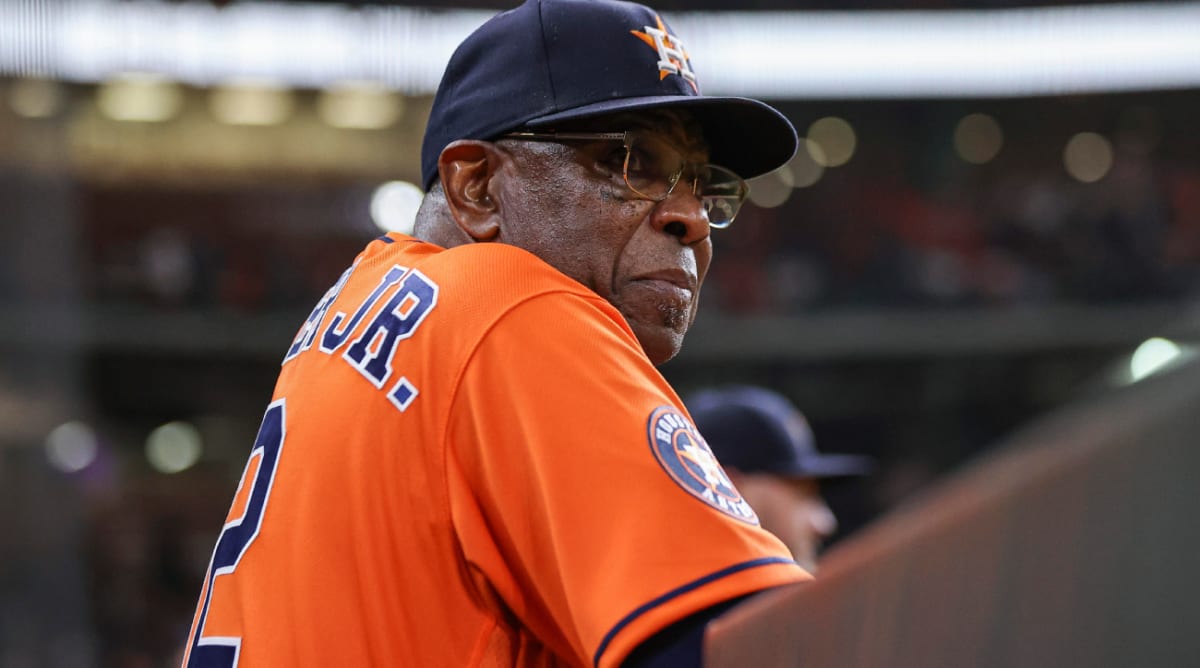 Daily Sports Smile: Dusty Baker shares special moment with son