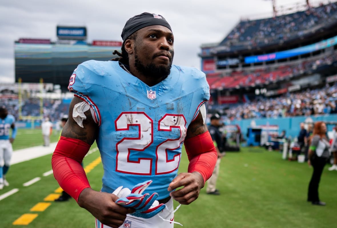 Why Derrick Henry, other NFL players have crosses in their eye black