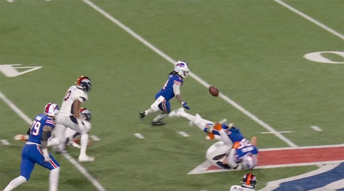 Bills RB James Cook Grabs His Own Fumble In Stride On Bizarre Play For ...