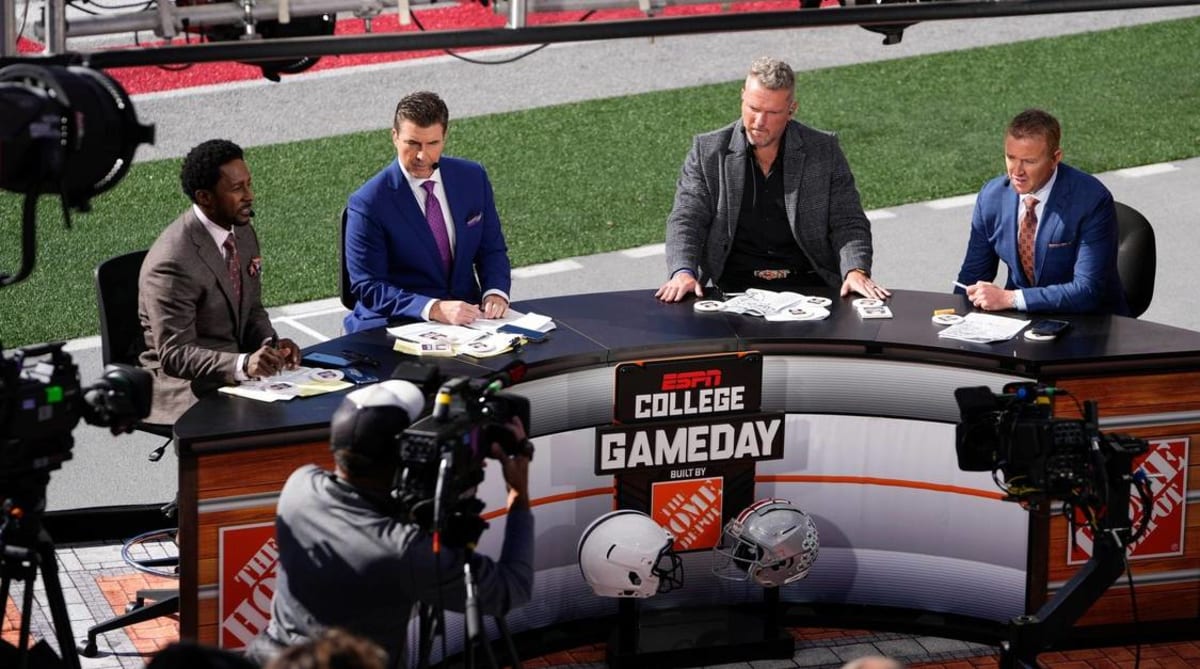 ESPN’s ‘College GameDay’ Headed to Ann Arbor for Ohio State-Michigan on Nov. 25