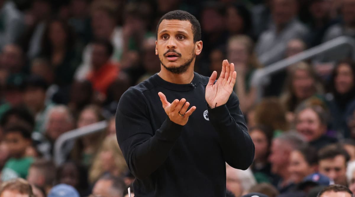 Celtics’ Joe Mazzulla Made Two Classy Moves After Angering Bulls Late in Blowout