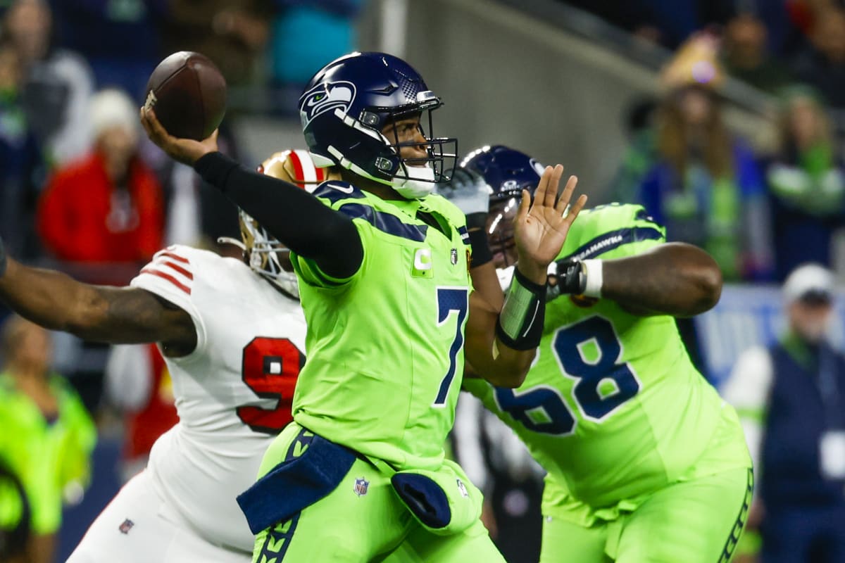 Seattle Seahawks 2024 Future Plans Hinge on Russell Smith's Performance