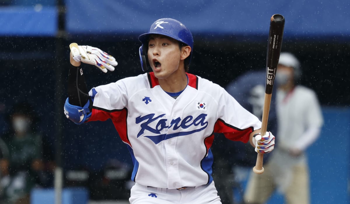 San Francisco Giants Sign Jung Hoo Lee to Record-Breaking Contract ...