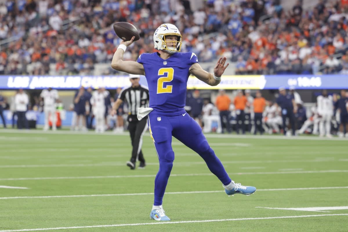 Pro Picks: Easton Stick will lead Chargers to an upset road win over  Raiders in first NFL start – KGET 17