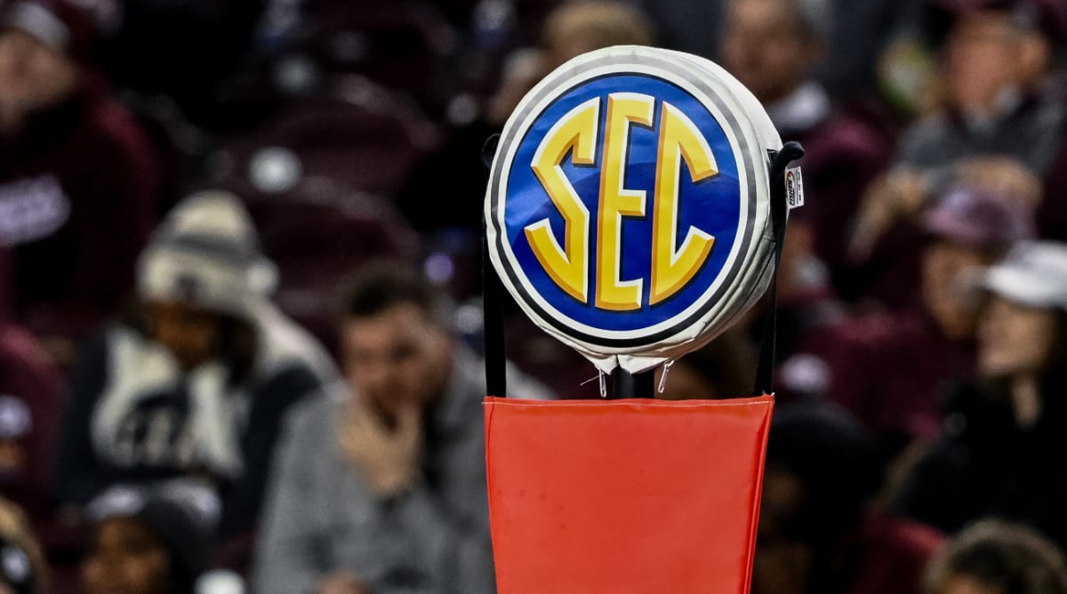 Texas and Oklahoma Announce Schedules for Debut Season in SEC