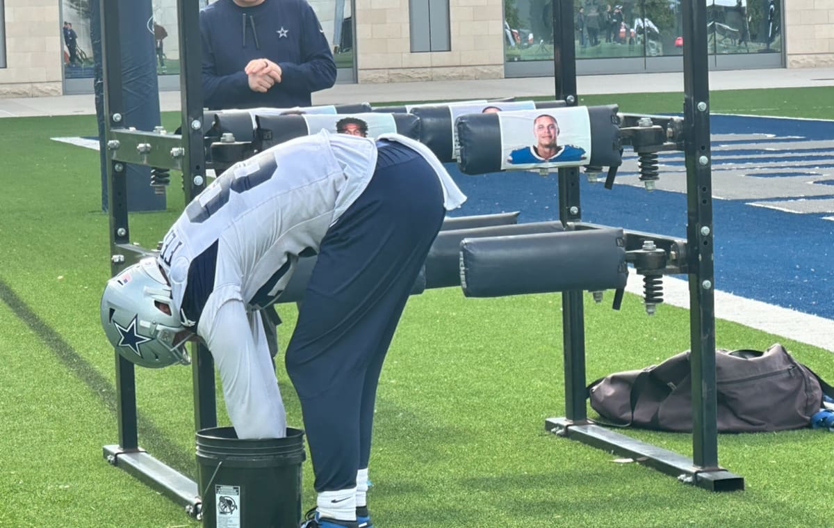 Image Tyler Biadasz image beautiful image beautiful image beautiful image beautiful - Wet-Ball Drills!' How Cowboys Are Prepping for Bills' Bad Weather