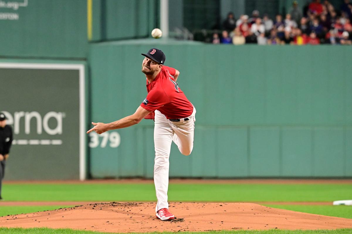 Boston Red Sox Trade Chris Sale to Atlanta Braves for Vaughn Grissom