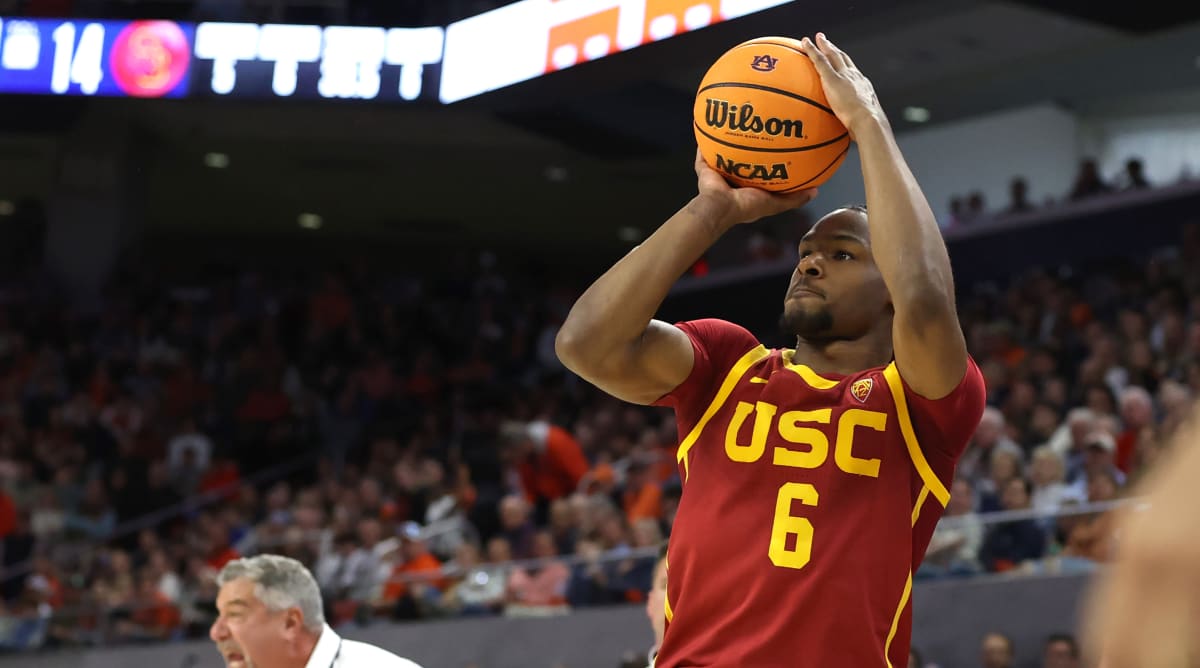 LeBron James Adds More Hype Behind Bronny After Best Game of Early USC Career