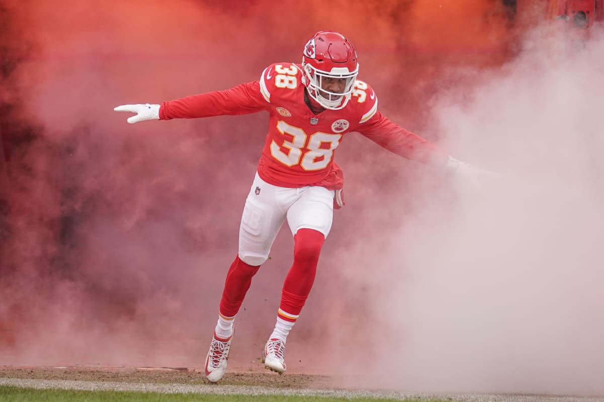 Chiefs Coaches React To L’Jarius Sneed Not Making Pro Bowl