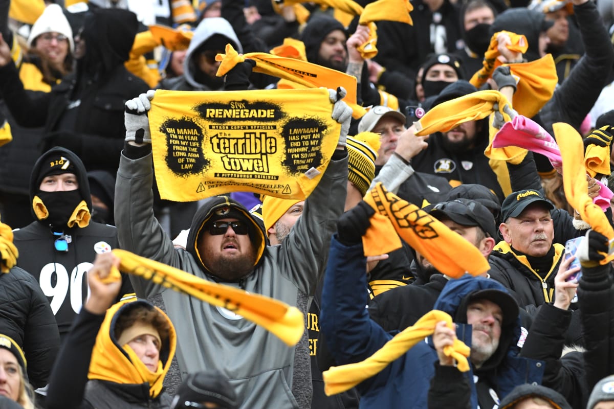 Steelers Troll Jaguars Over Terrible Towel Disrespect After Jacksonville Misses Playoffs