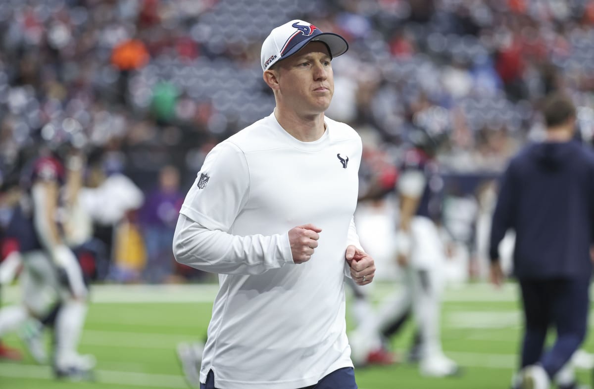 Houston Texans Win Big in AFC Divisional Round, Rookie QB Shines