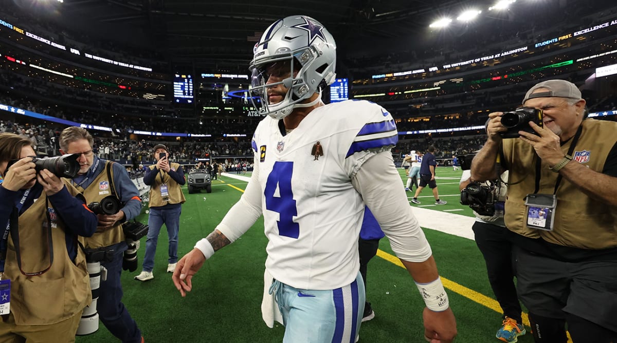 Dak Prescott Had a Blunt Three-Word Take on His Bad Game in Cowboys’ Loss to Packers