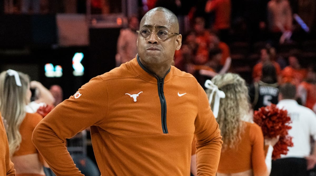 Texas Basketball Coach Slams UCF Players for ‘Classless’ Gesture