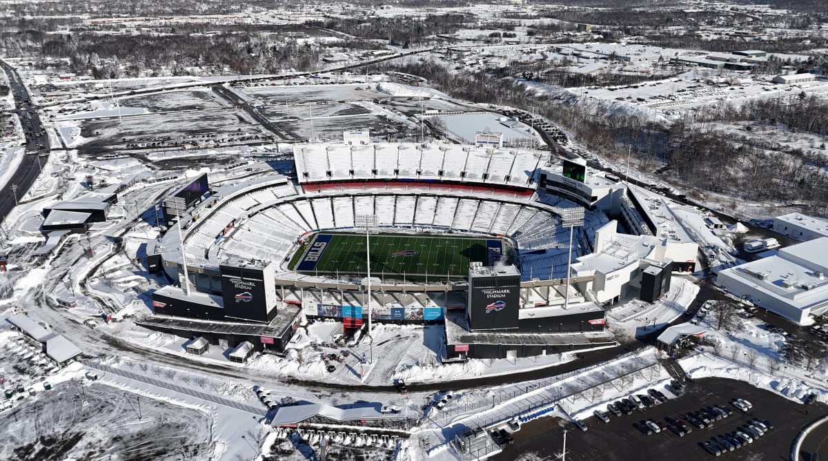 Bills Fans Turn Out in Force to Shovel Out Highmark Stadium