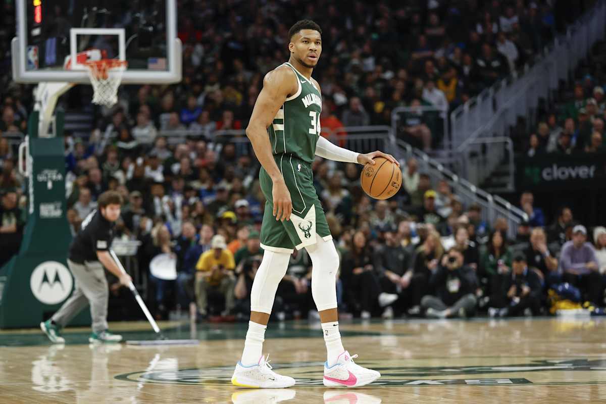 Giannis Antetokounmpo S Instagram Post After Bucks Pistons Game Bvm Sports