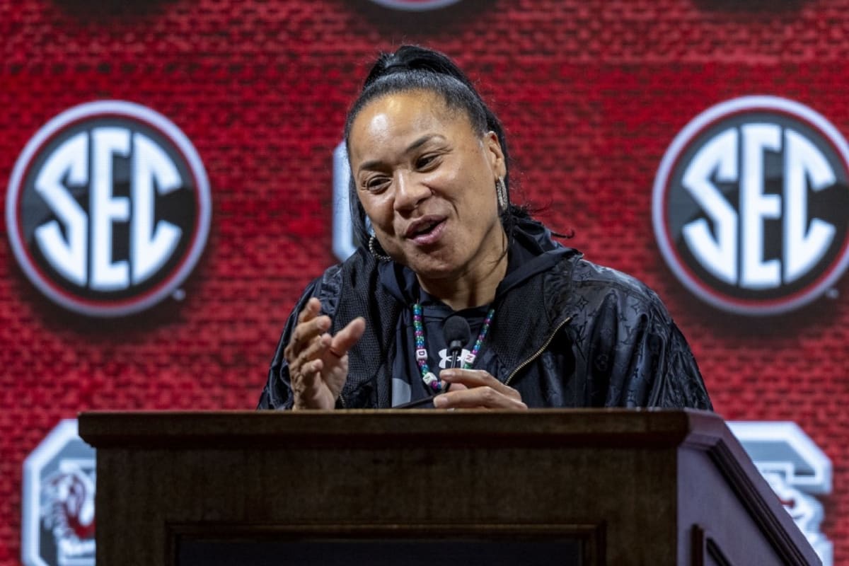 Dawn Staley Cracked Perfect One-Liner About LSU Fans After South Carolina’s Win